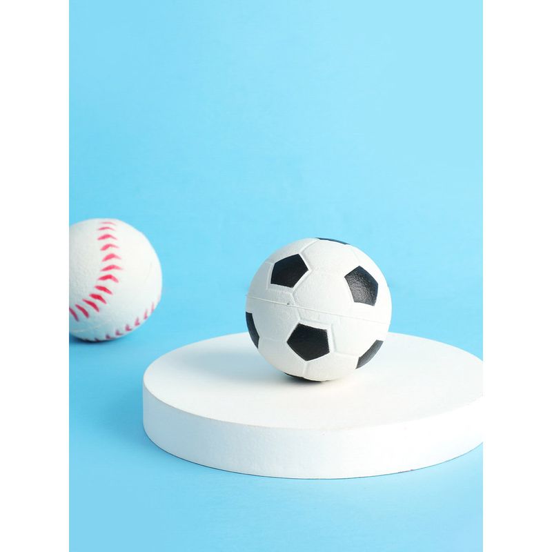 Pelota-de-hule-para-mascotas-modelos-mixtos-Miniso-3-4326