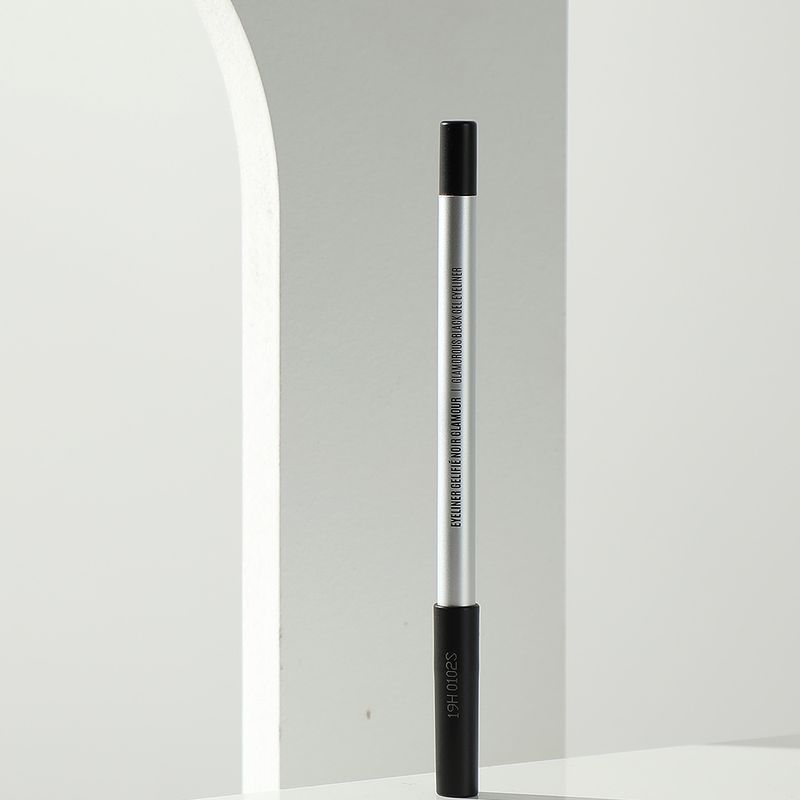 Delineador-para-ojos-en-gel-negro-glamoroso-Miniso-5-1295