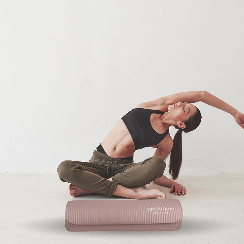 Tapete-de-yoga-10-mmnbr-morado-Miniso-8-6362