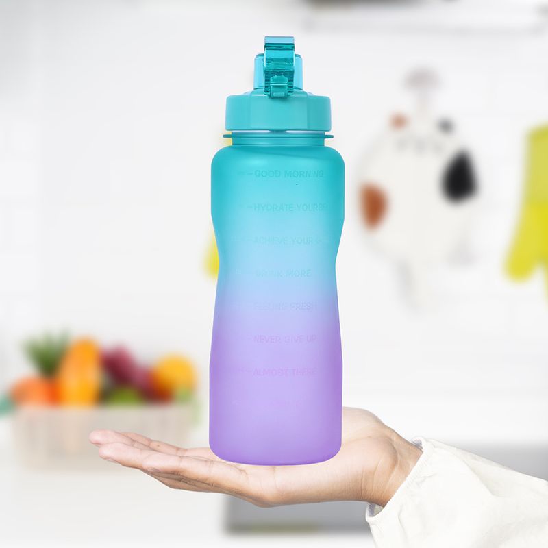 Tomatodo-de-pl-stico-de-gran-capacidad-colores-degradado-con-asa-verde-y-morado-2L-Miniso-6-8587