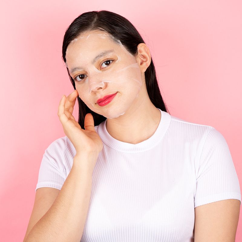 Mascarilla-de-lamina-facial-series-de-vitaminas-nicotinamida-Miniso-4-9891
