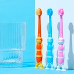 Cepillo-de-dientes-x-3-pzs-surtido-Miniso-4-1905