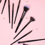 Kit-brochas-premium-de-maquillaje-negro-12-pzas-Miniso-2-5971