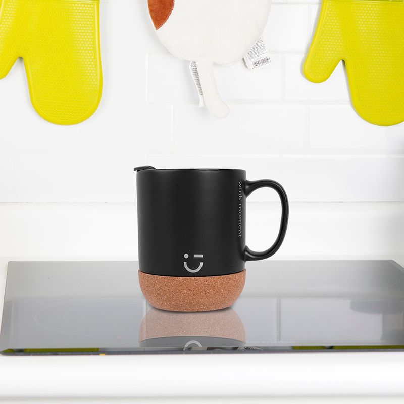 Taza-de-cer-mica-de-moda-con-tapa-negra-300-ml-Miniso-2-10037