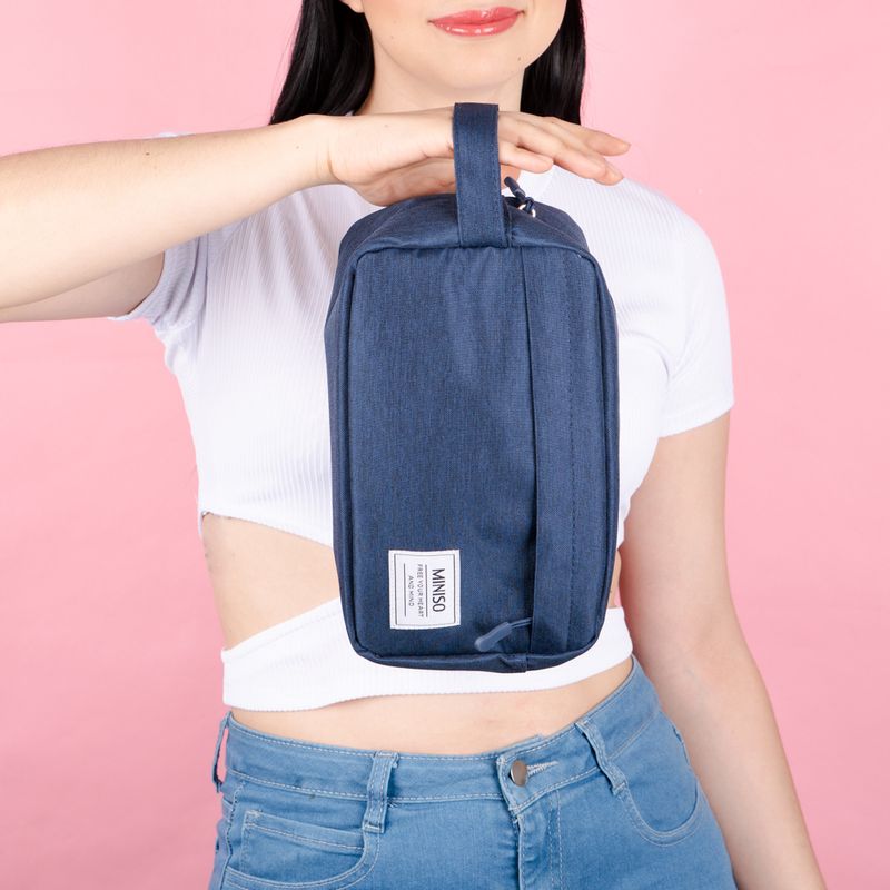 Organizador-para-viaje-youth-of-time-azul-marino-Miniso-5-9984