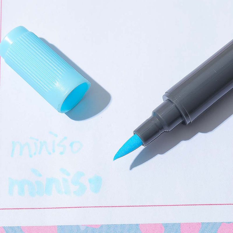 Plum-n-a-base-de-agua-doble-punta-cielo-Miniso-5-335