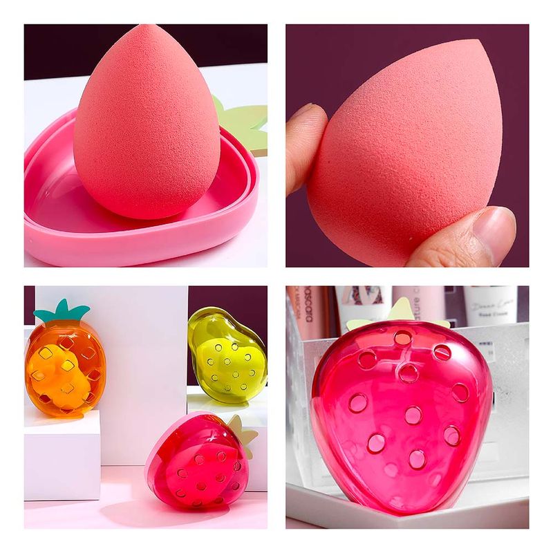 Esponja-para-maquillaje-con-estuche-en-forma-de-strawberry-Miniso-5-1487