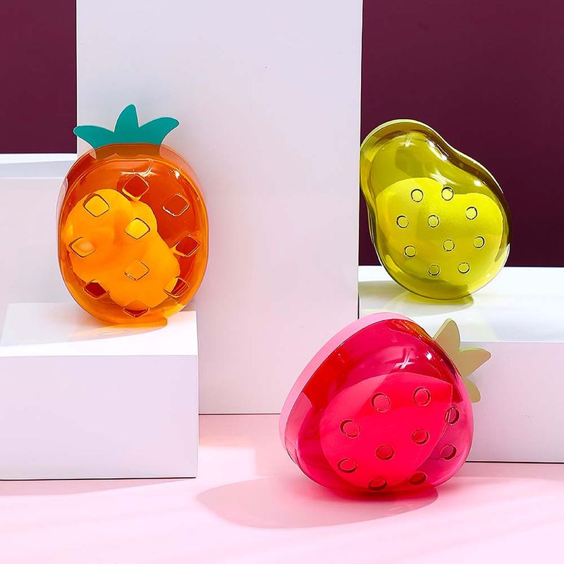 Esponja-para-maquillaje-con-estuche-en-forma-de-strawberry-Miniso-2-1487