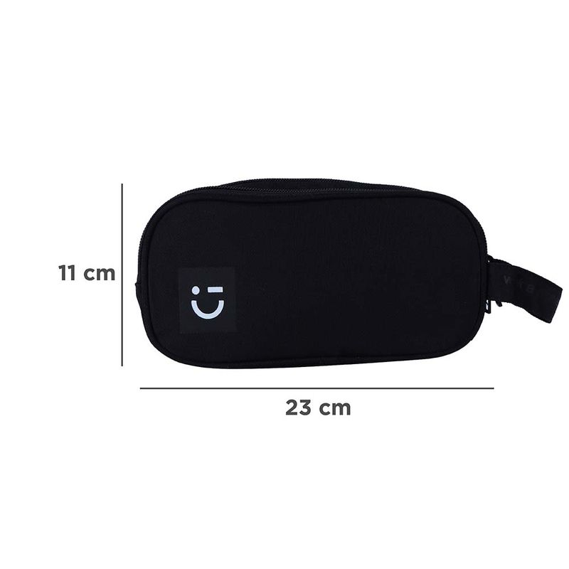 Cosmetiquera-con-correa-con-cara-sonriente-negro-Miniso-8-9762