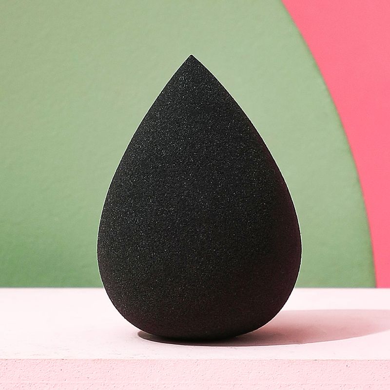 Esponja-para-maquillaje-suave-en-forma-de-gota-de-agua-negro-Miniso-2-6915