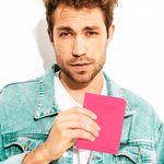 Portapasaporte-peque-o-rojo-rosa-Miniso-7-7390