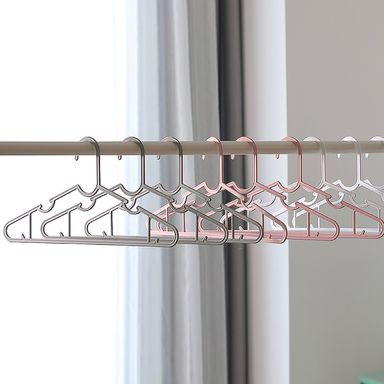 Paquete de ganchos simple para ropa gris 10 pzas -  Miniso