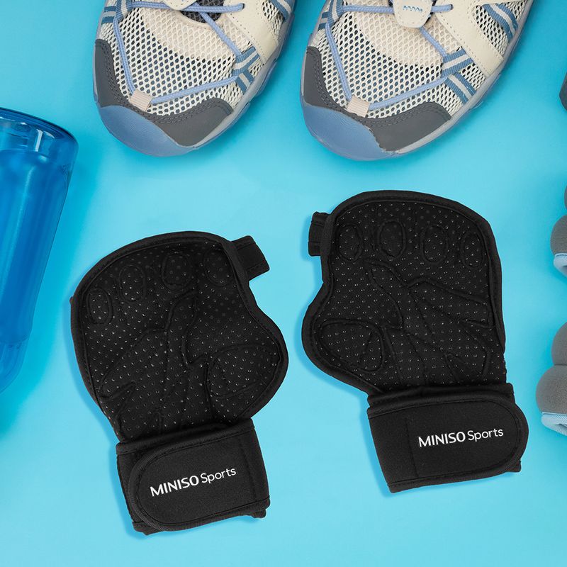 Guantes-antideslizantes-de-entrenamiento-con-soporte-para-la-palma-miniso-sports-Miniso-2-9896