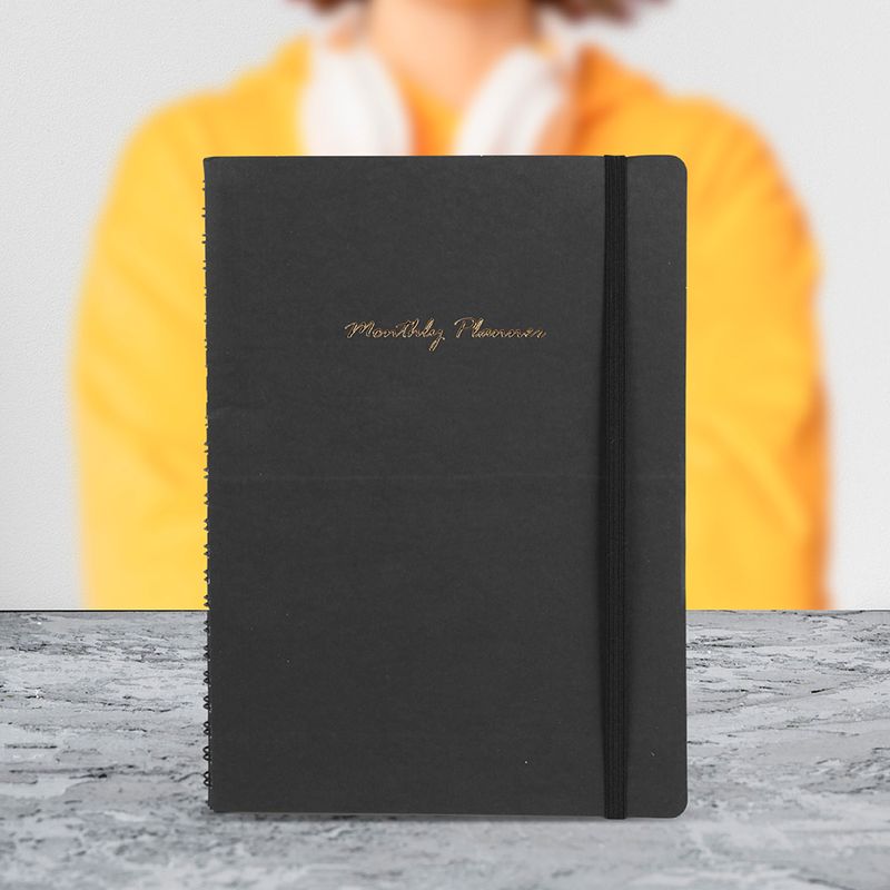 Cuaderno-de-espiral-con-plan-mensual-negro-80-hojas-Miniso-5-4794