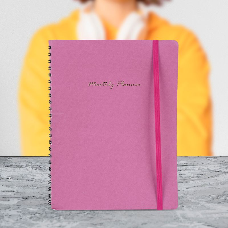 Cuaderno-de-espiral-con-plan-mensual-fucsia-80-hojas-Miniso-5-4796