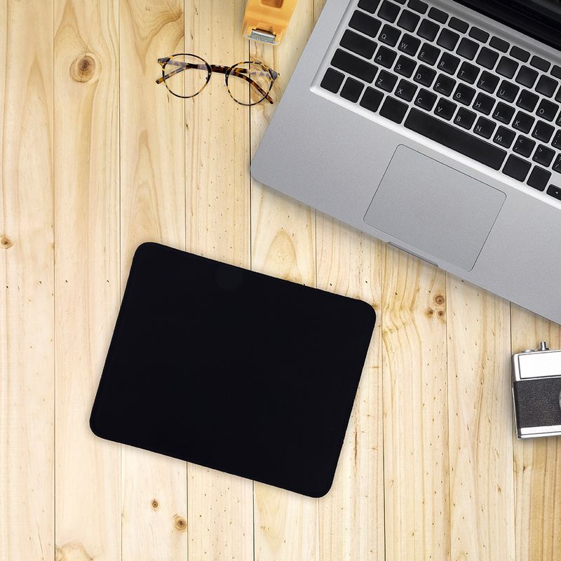 Mouse-pad-cuadrado-color-negro-Miniso-2-11116