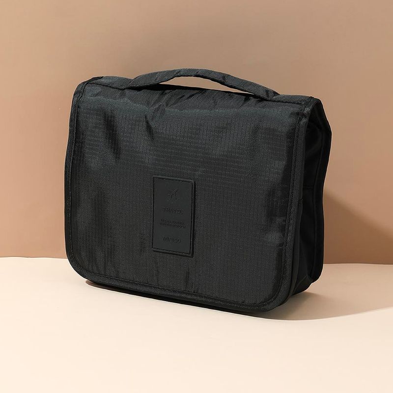 Neceser-de-viaje-negro-Miniso-2-3735