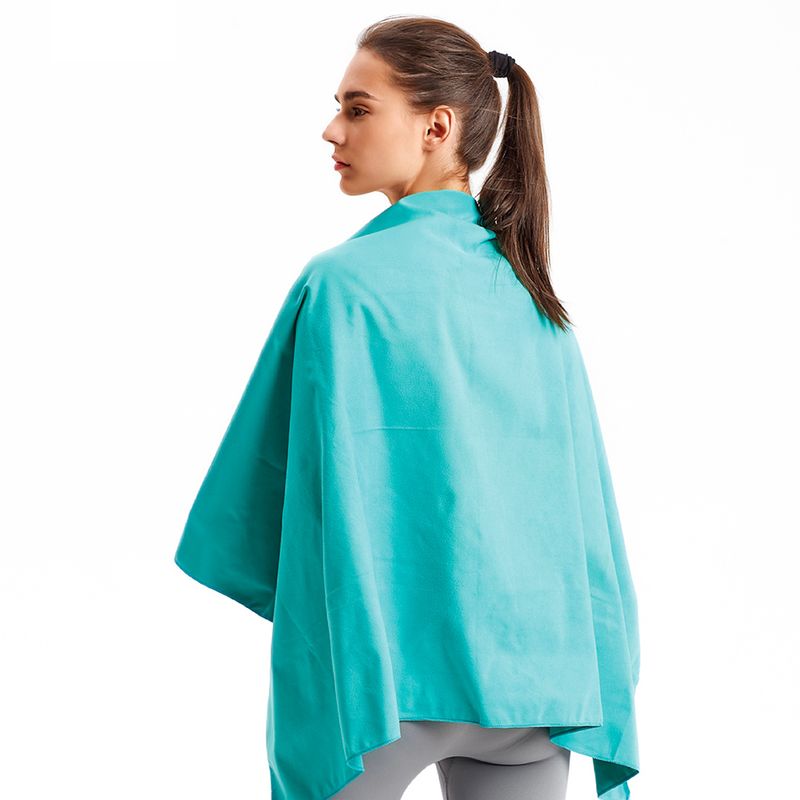 Toalla-deportiva-verde-Miniso-4-476