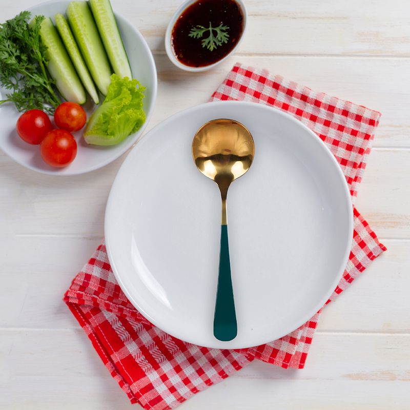 Cuchara-para-sopa-dorada-light-luxury-verde-y-dorado-Miniso-2-6723