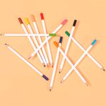 Paquete-de-L-pices-de-colores-12-colores-superb-writer-Miniso-2-1210