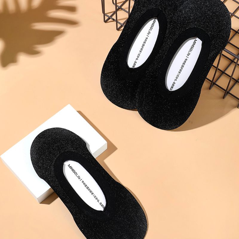 Medias-invisibles-para-mujer-negro-Miniso-2-1948