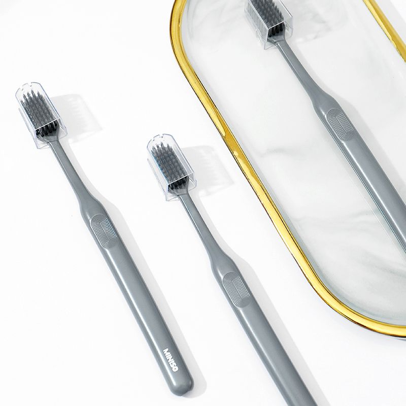 Paquete-de-cepillos-dentales-x-3-pzas-Miniso-2-6197