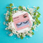 Pesta-as-postizas-naturales-sparkling-star-series-1-par-01-Miniso-4-10712