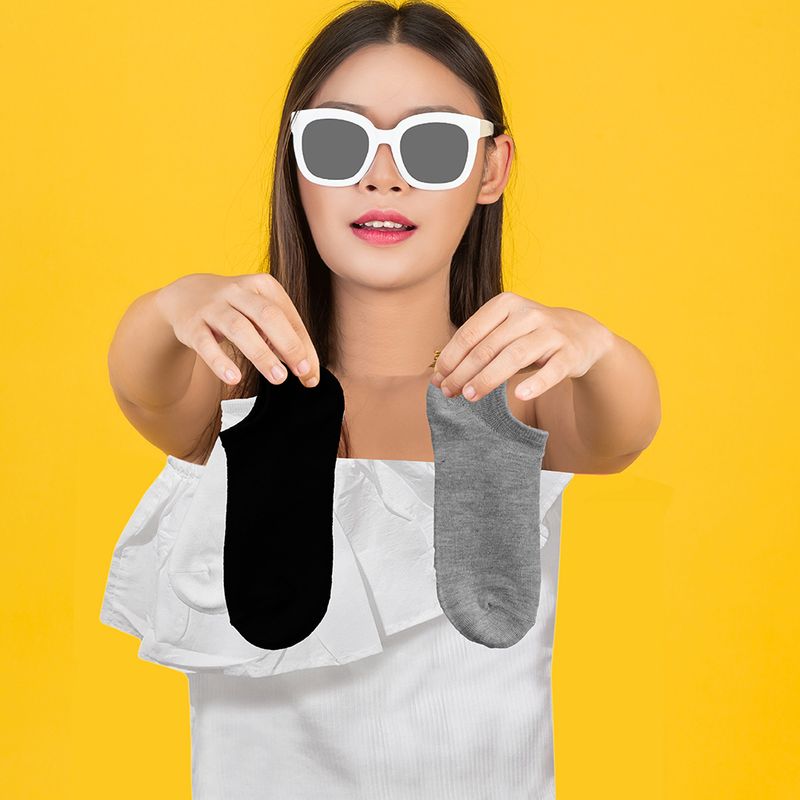 Medias-para-mujer-miniso-3-pares-negro-blanco-y-gris-Miniso-5-10816