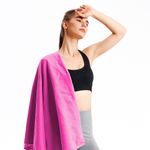 Toalla-deportiva-rojo-Miniso-5-477