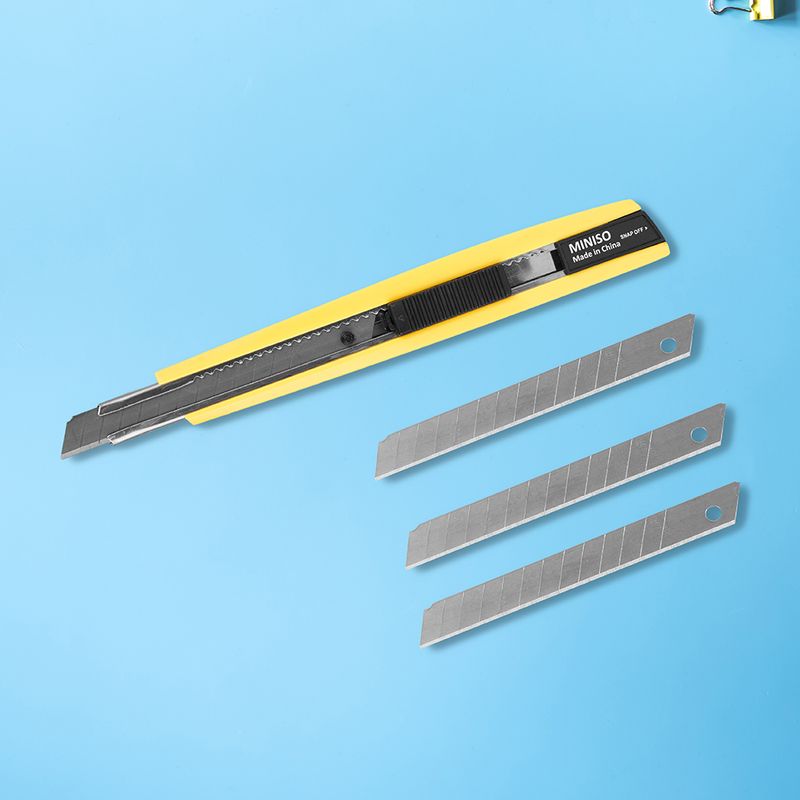 Cuchillo-de-arte-mini-5-pzas-Miniso-4-5921