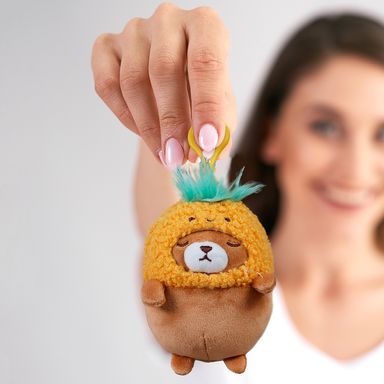 Llavero 3.9 in colgante de fruta con cabeza de animal (oso con cabeza de piña) -  Miniso