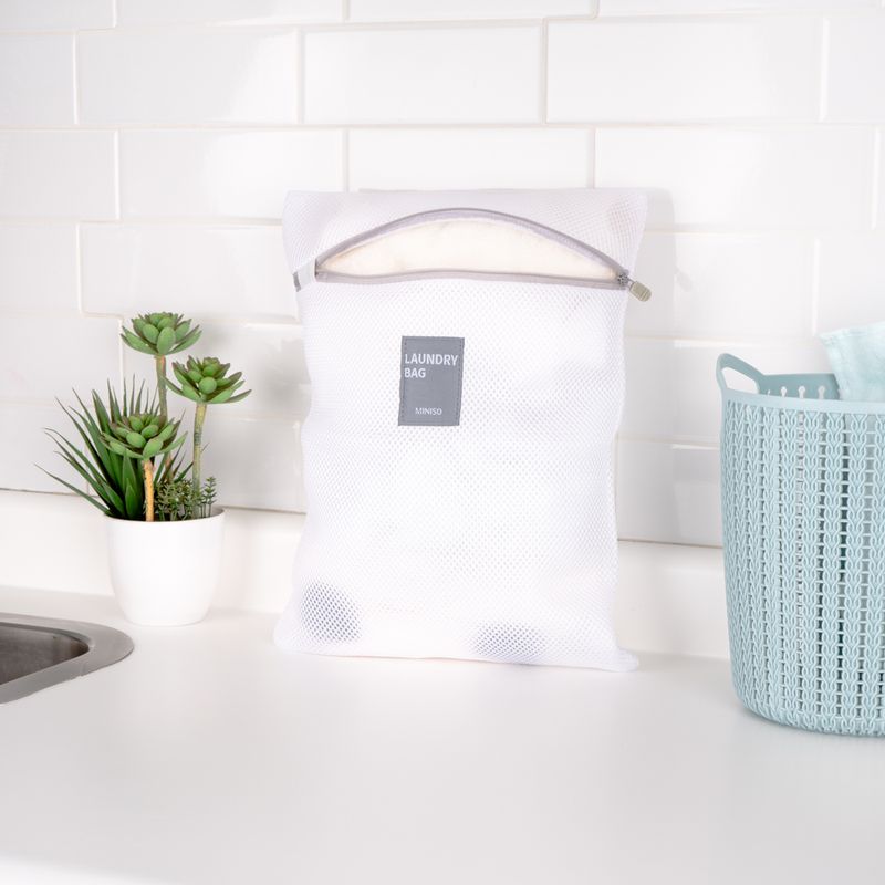 Bolsa-de-lavado-cuadrada-Miniso-2-4381