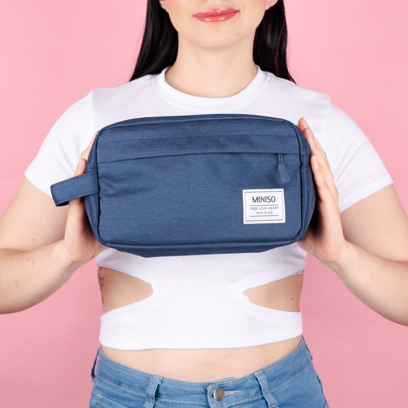 Organizador-para-viaje-youth-of-time-azul-marino-Miniso-2-9984