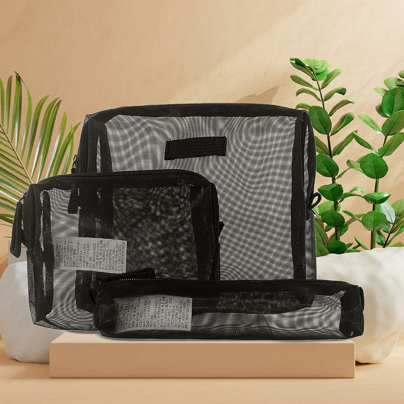 Cosmetiquera-negro-Miniso-2-1787