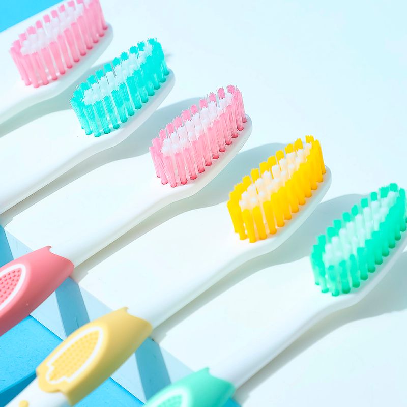 Cepillo-de-dientes-x-5-pzs-surtido-Miniso-4-2084