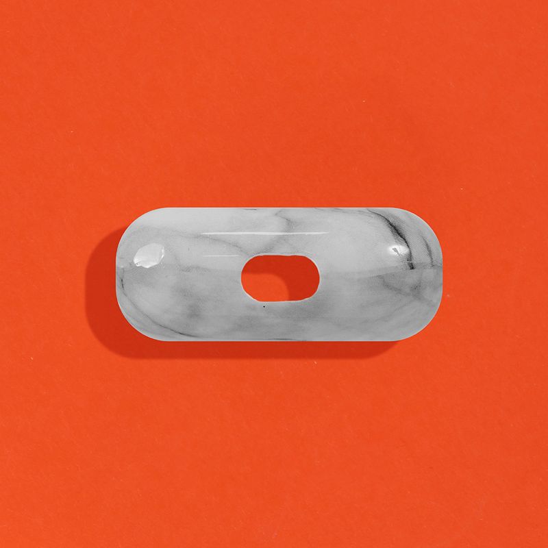 Estuche-para-airpods-2-colecci-n-m-rmol-blanco-Miniso-5-11538