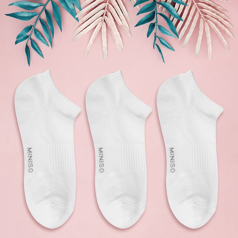 Paquete-de-medias-atleticos-para-mujer-blancos-3-pzs-Miniso-4-5556