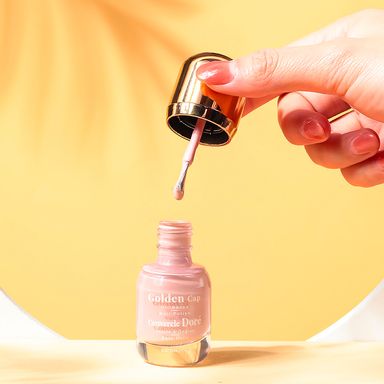Esmalte para uñas a base de aceite con tapa dorada 07 rosa claro -  Miniso