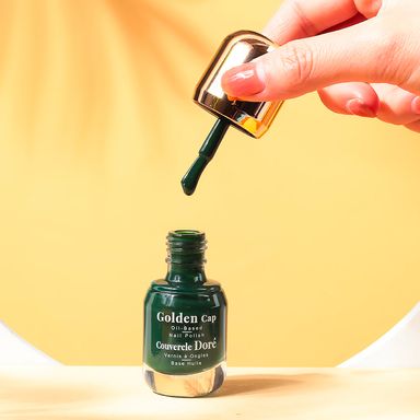 Esmalte para uñas a base de aceite con tapa dorada 09 verde oscuro -  Miniso