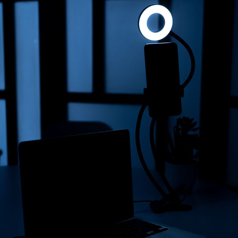 Soporte-de-celular-parado-con-luz-live-broadcast-series-Miniso-8-6377