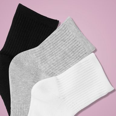 Medias deportivas para hombre negro, blanco y gris 3 pares -  Miniso