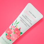 Crema-de-manos-nutritiva-con-aroma-de-camelia-Miniso-2-12889