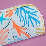 Cosmetiquera-miniso-flores-abstractas-blanco-Miniso-2-13132