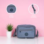 Bolsa-crossbody-camara-colores-solidos-fruity-fairy-2-0-series-gris-azulejo-Miniso-5-7886