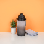 Tomatodo-de-plastico-para-agua-con-sorbete-de-gran-capacidad-gradient-series-blanco-y-negro-2L-Miniso-2-7766