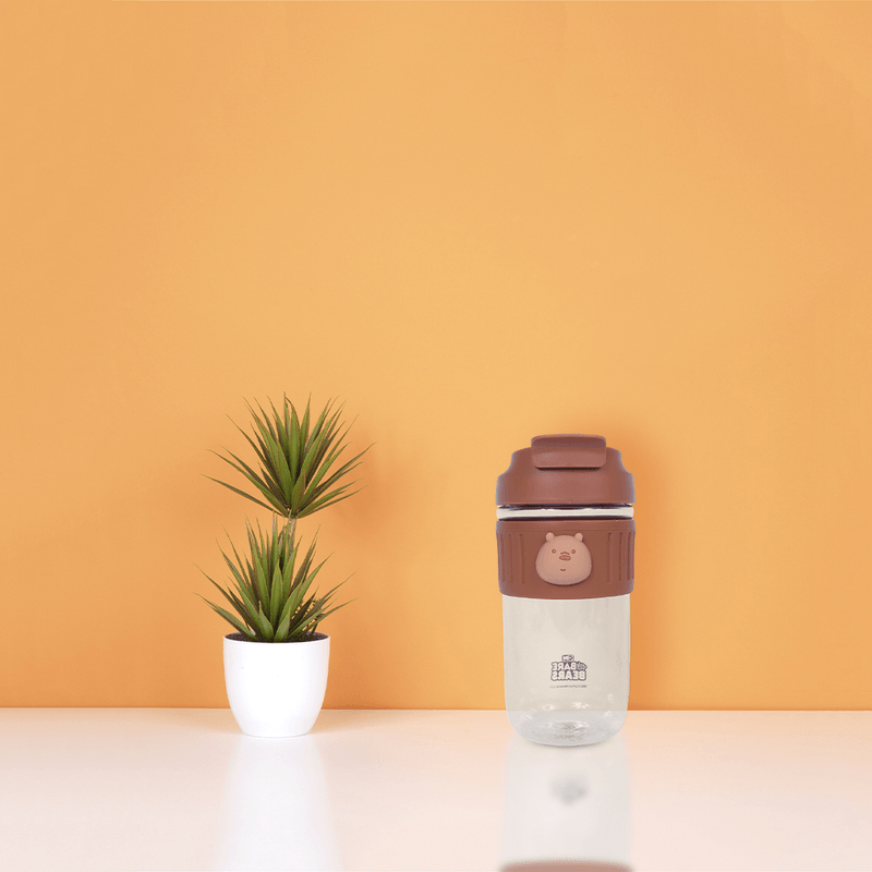 Vaso-de-pl-stico-con-sorbete-y-tapa-de-pico-we-bare-bears-collection-pardo-650-ml-We-Bare-Bears-2-8368
