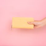Cartera-para-mujer-larga-dise-o-de-rombos-en-relieve-miniso-amarillo-Miniso-7-13362