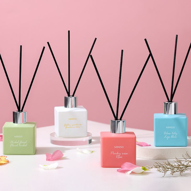 Difusor-de-aroma-serie-flower-language-of-four-seasons-aroma-summer-rain-80ml-Miniso-4-13634