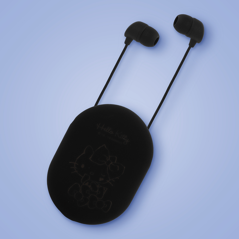 Aud-fonos-con-estuche-de-almacenamiento-ovalado-hello-kitty-2616-negro-Sanrio-3-10099