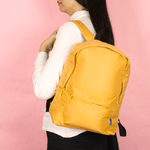 Mochila-b-sica-miniso-amarillo-Miniso-2-14103